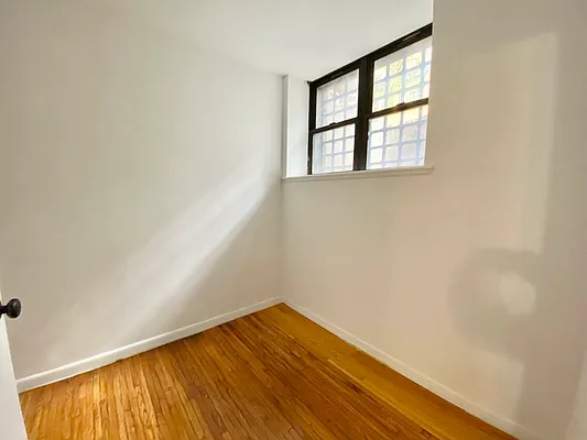 Rented by JM Preston Properties LLC | media 23