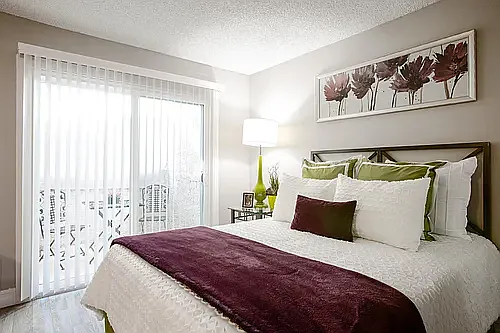 Stonegate Furnished Apartments — Photo 33