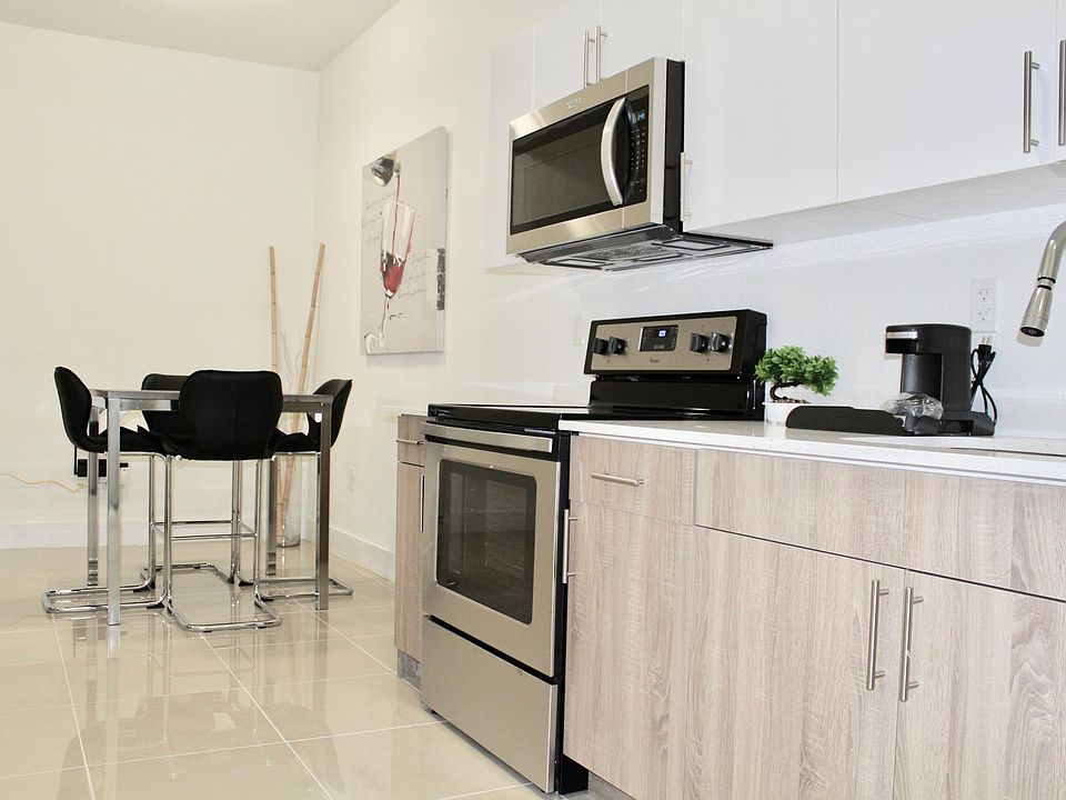 1st image of 971 W Flagler St APT 16