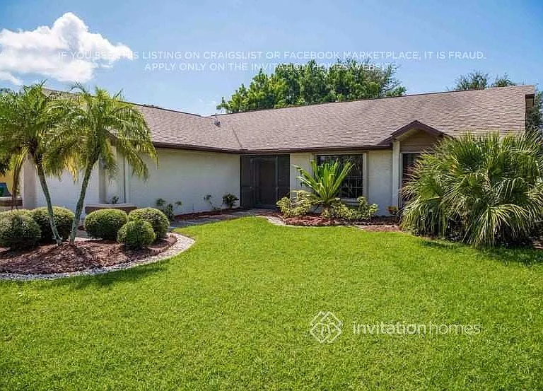 2212 Viscaya Pkwy — Photo 2