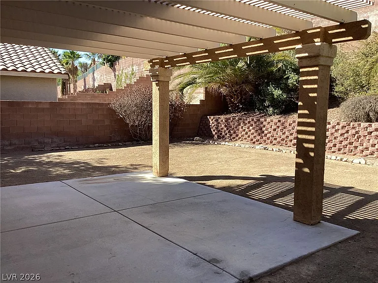 1301 Dream Bridge Dr — Photo 23