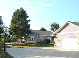 2593 S 36th Ave, Shelby, MI 49455