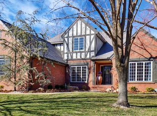 8810 E Clubside Cir, Wichita, KS 67206