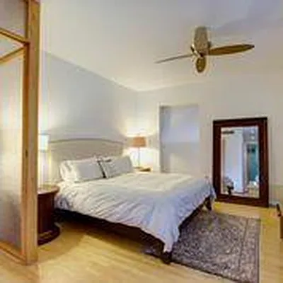 Rented by Douglas Elliman | media 16