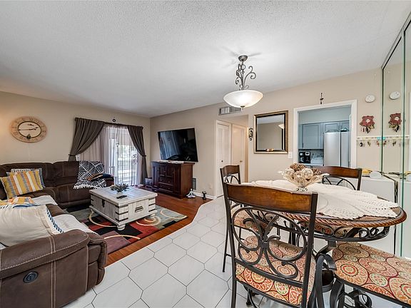 5th image of 3550 NW 8th Avenue #13