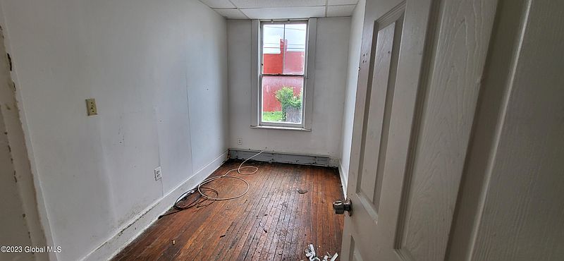 3rd image of 32 2nd Avenue