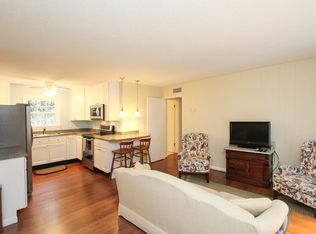 811 Colony Dr, Charleston, SC 29407