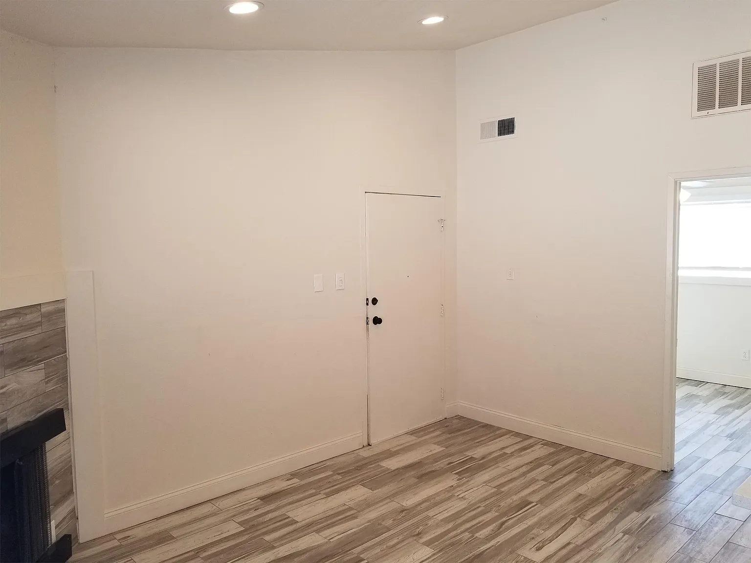 1716 H Street, Sacramento, CA 95811 - 6 — Photo 2