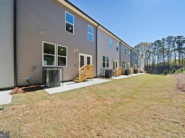 2676 Creek View Ter — Photo 32