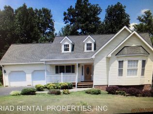 815 Old Castle Dr, Randleman, NC 27317