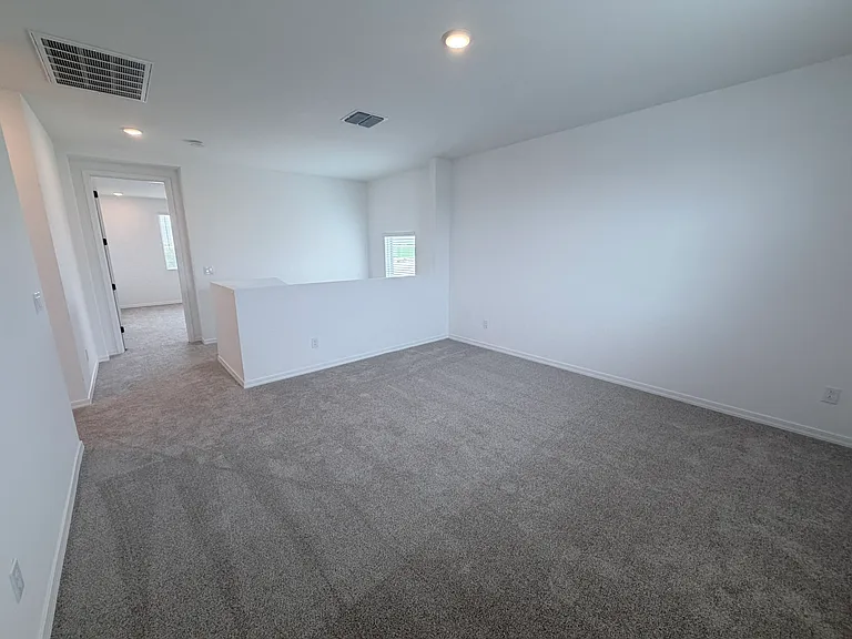 24172 W Raymond St — Photo 33