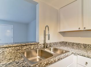 6608-6612 South Fwy #6612-20, Fort Worth, TX 76134