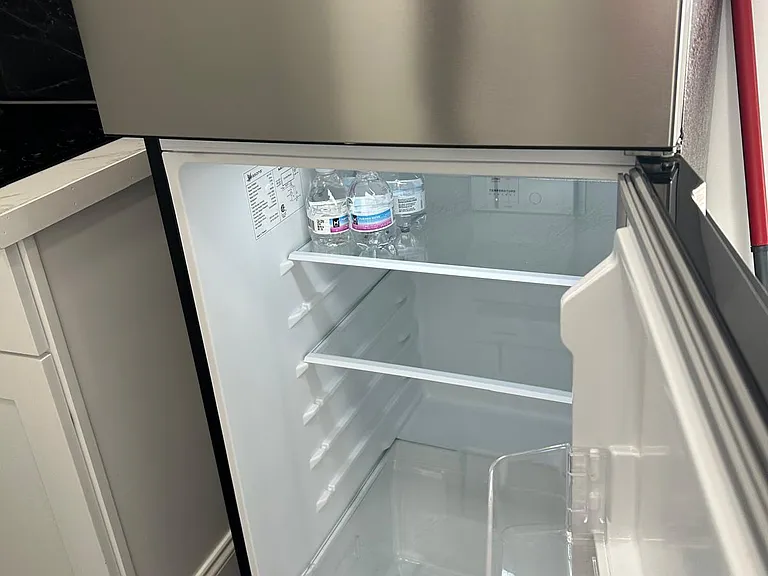 Fridge in perfect working condition.