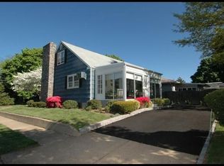 102 Manor Blvd, Hamilton, NJ 08620