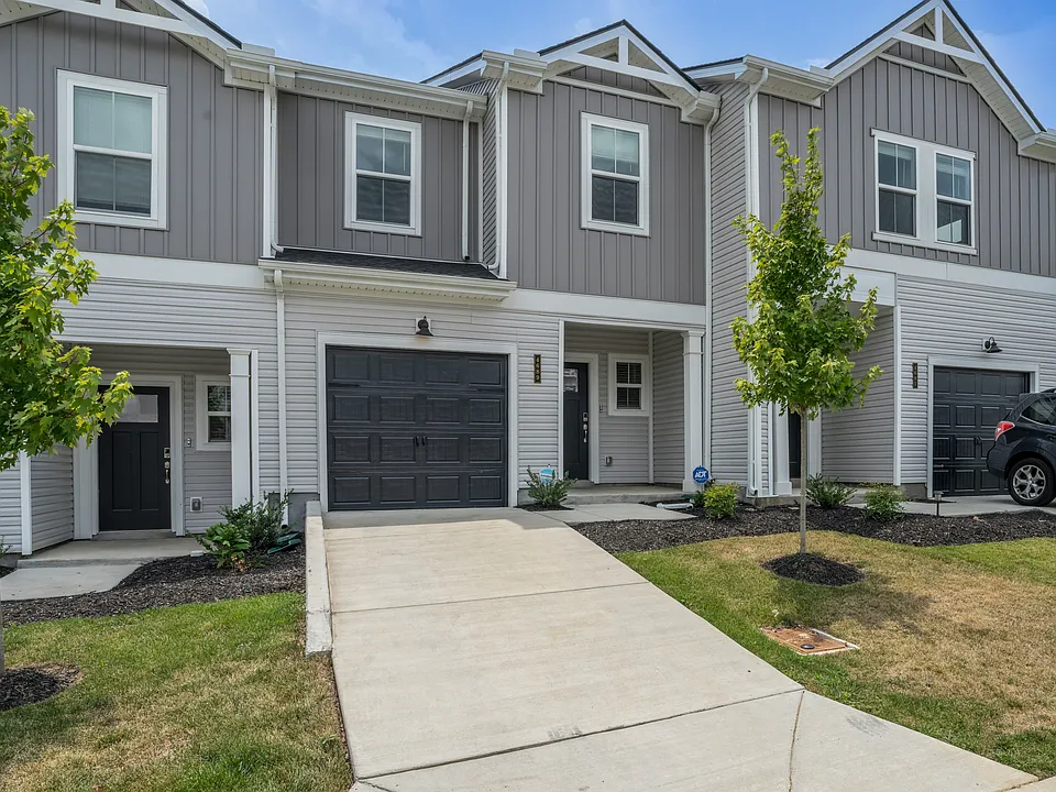 4689 Ridge Bend Dr