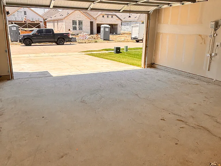 2 car garage w openers