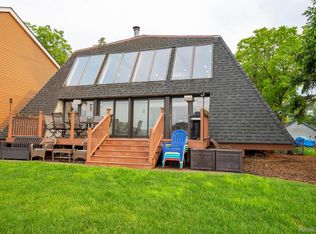 7030 Tuttle Ct, Waterford, MI 48329