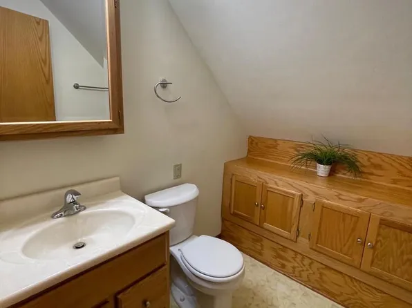 1229 South 86th STREET, West Allis, WI 53214