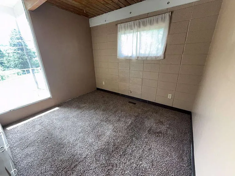 899 Canyon Rd #3 — Photo 6