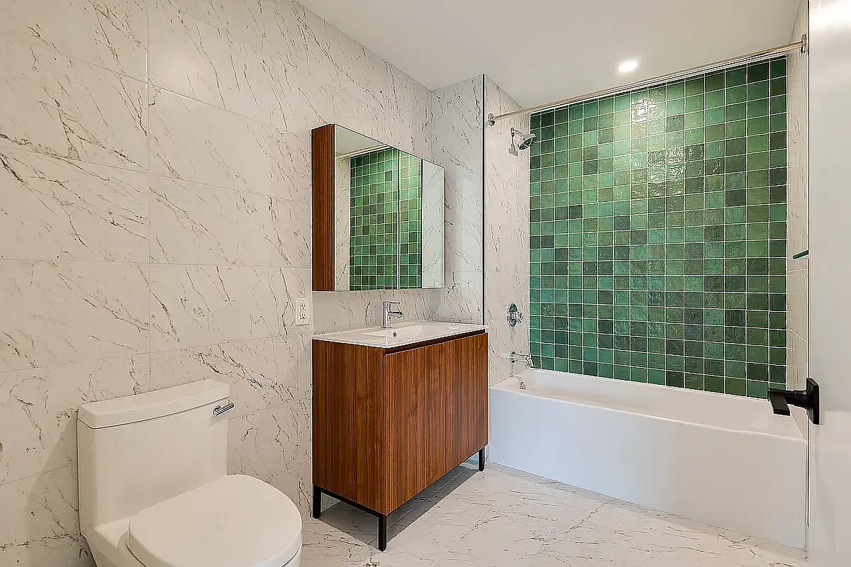 100 South 9th Street — Photo 4