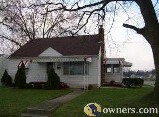 1034 Beacon St, Springfield, OH 45505