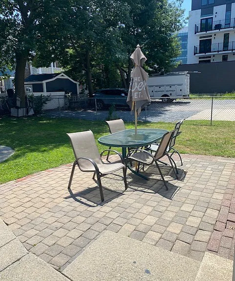 9 S Waverly St #2 — Photo 8