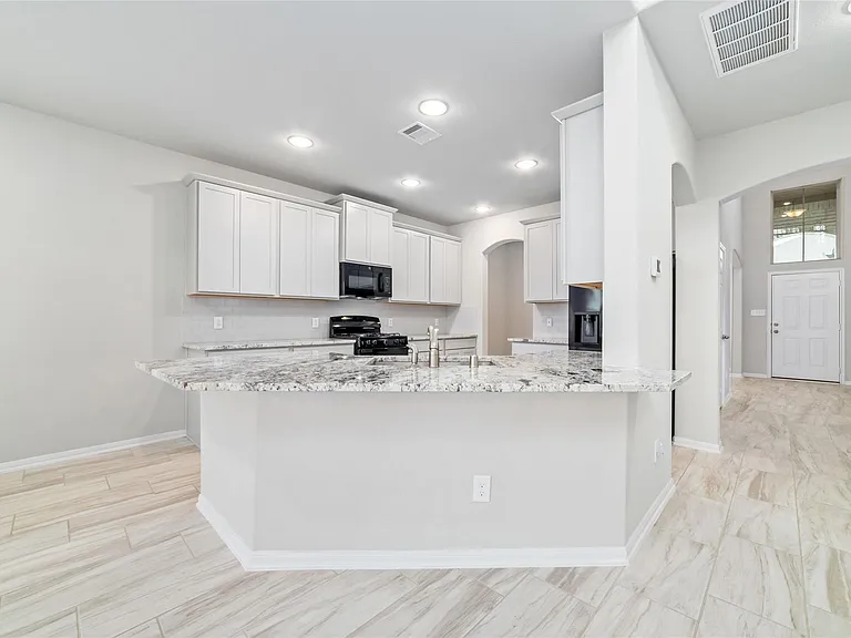 4919 Valley White Oak Ln — Photo 6