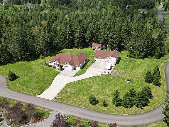 3rd image of 15545 Cascade Vista Ln SE