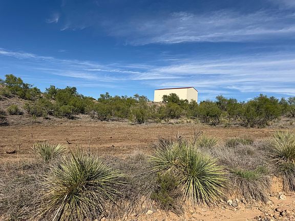 4th image of 9831 Amarillo Rd