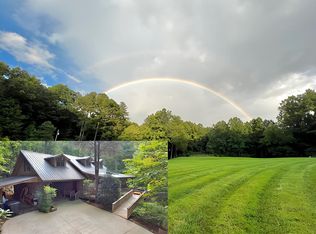 199 Peckerwood Rd, Hayesville, NC 28904