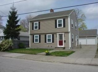 264 Vine St, Pawtucket, RI 02861