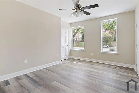 3447 Cottage Ave — Photo 18