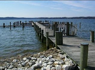 131 Round Bay Rd, Severna Park, MD 21146