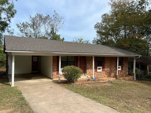 10918 Beverly Hills Dr, Little Rock, AR 72211