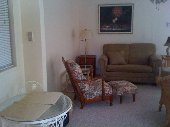 4th image of 309 N K St