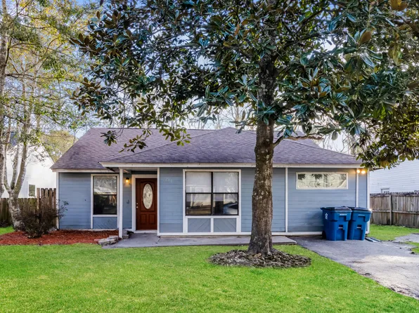 200 Mickler Dr, Ladson, SC 29456