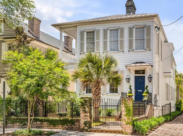 13 Logan St, Charleston, SC 29401