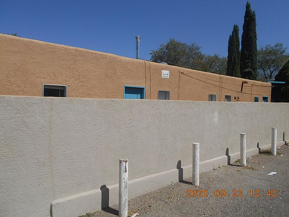 2nd image of 506 Utah St NE #A