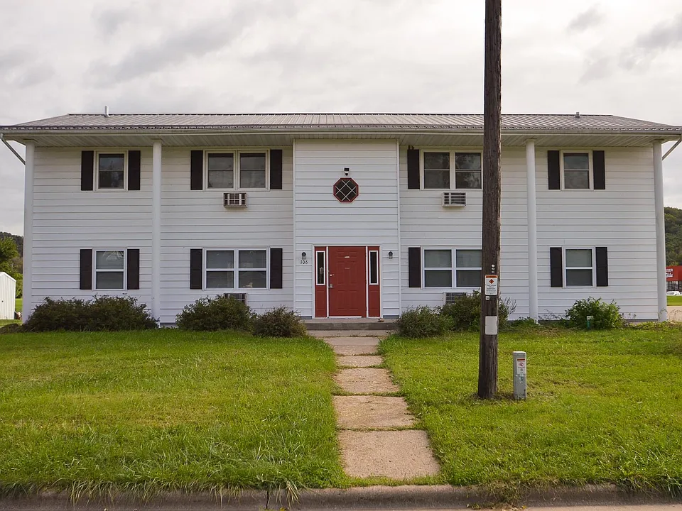 106 Southview Rd