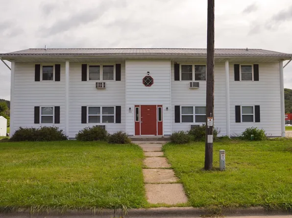 106 Southview Rd, Boscobel, WI 53805