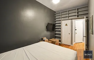 Rented by Bond New York