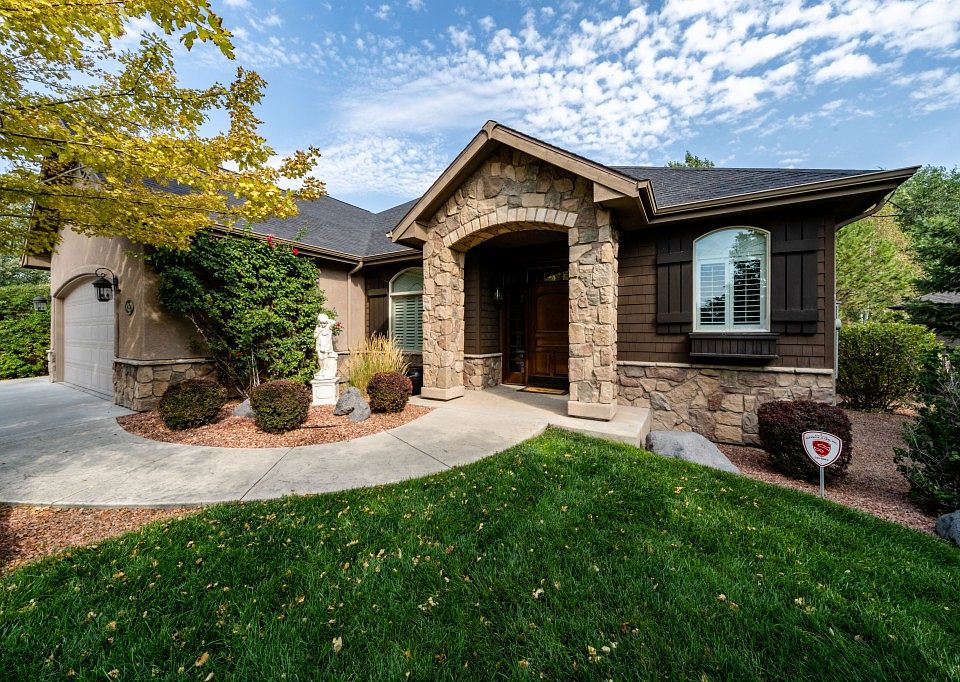 1st image of 2262 Cortina Ct