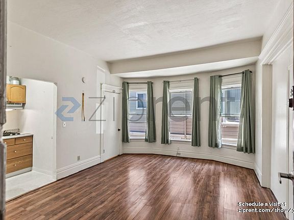 5th image of 84 N 9th St APT 3