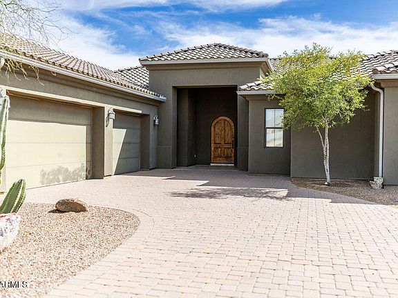 3rd image of 10221 W MUSTANG Drive