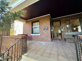 976 Greenfield Ave #3, Pittsburgh, PA