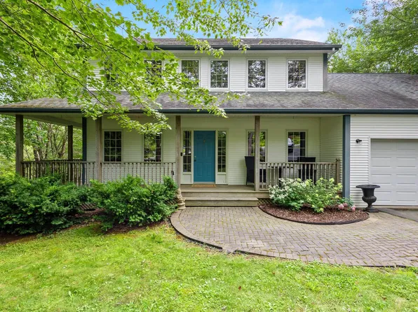 49 Westwood Blvd, Upper Tantallon, NS B3Z 1H4
