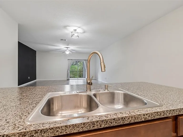 10687 Lake Montauk Dr — Photo 13