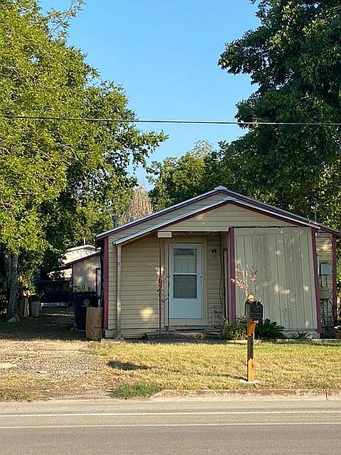 1st image of 1012 Church Hill Dr