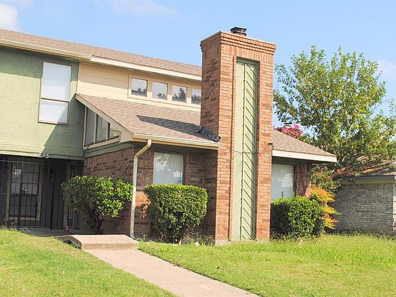 2nd image of 1123 Hemlock Dr