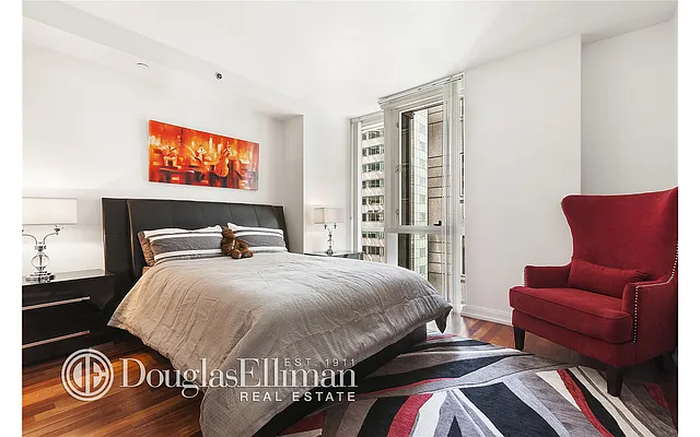 Rented by Douglas Elliman | media 30